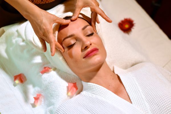 Day spa for her