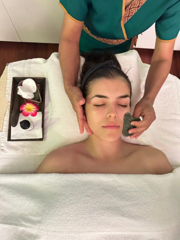 Gua Sha face massage – Obrázok 2